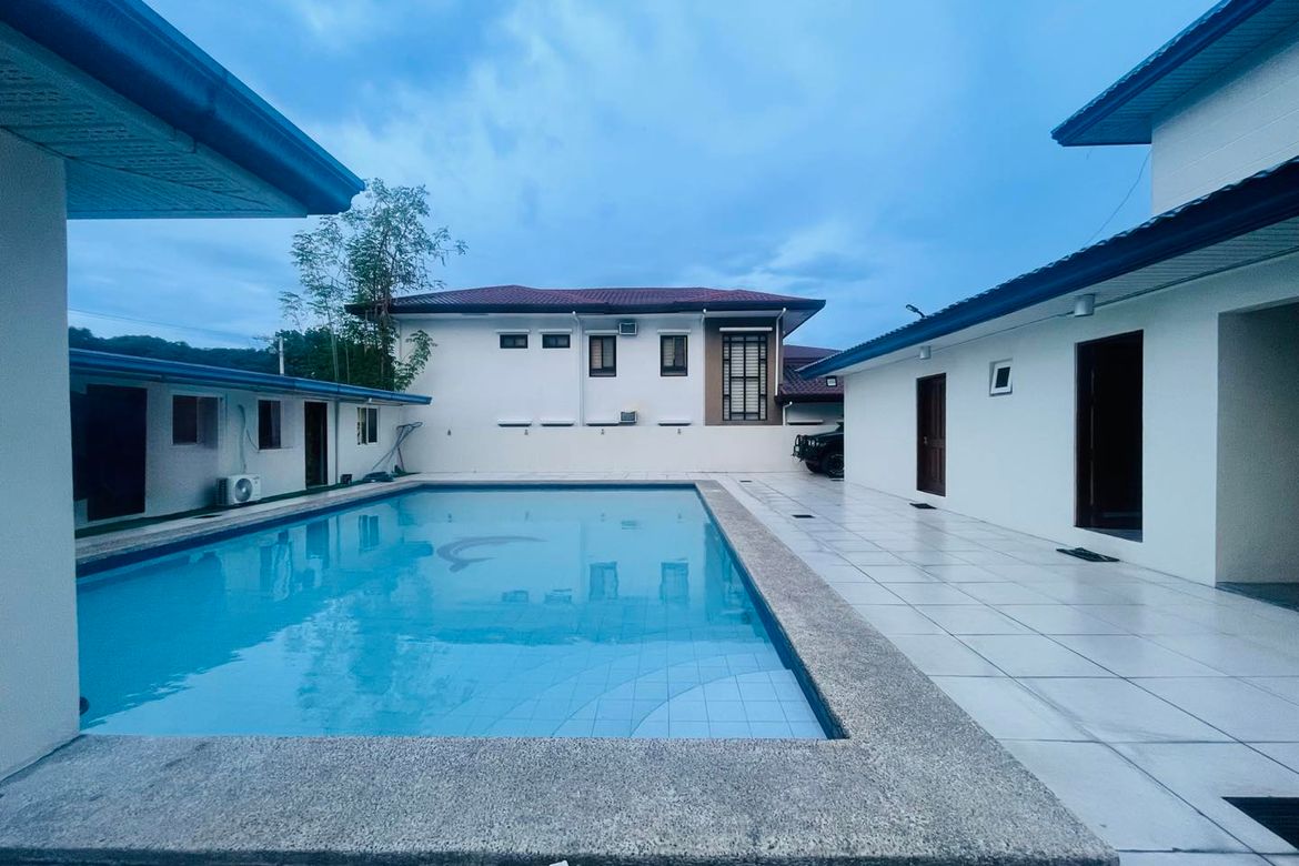 10 Bedroom House for Sale in Amsic, Angeles, Pampanga – photo 3