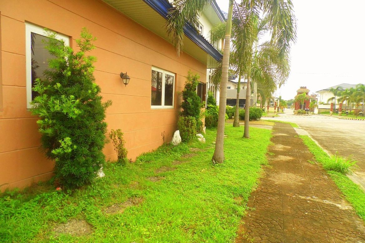 10 Bedroom House for Sale in Amsic, Angeles, Pampanga – photo 3
