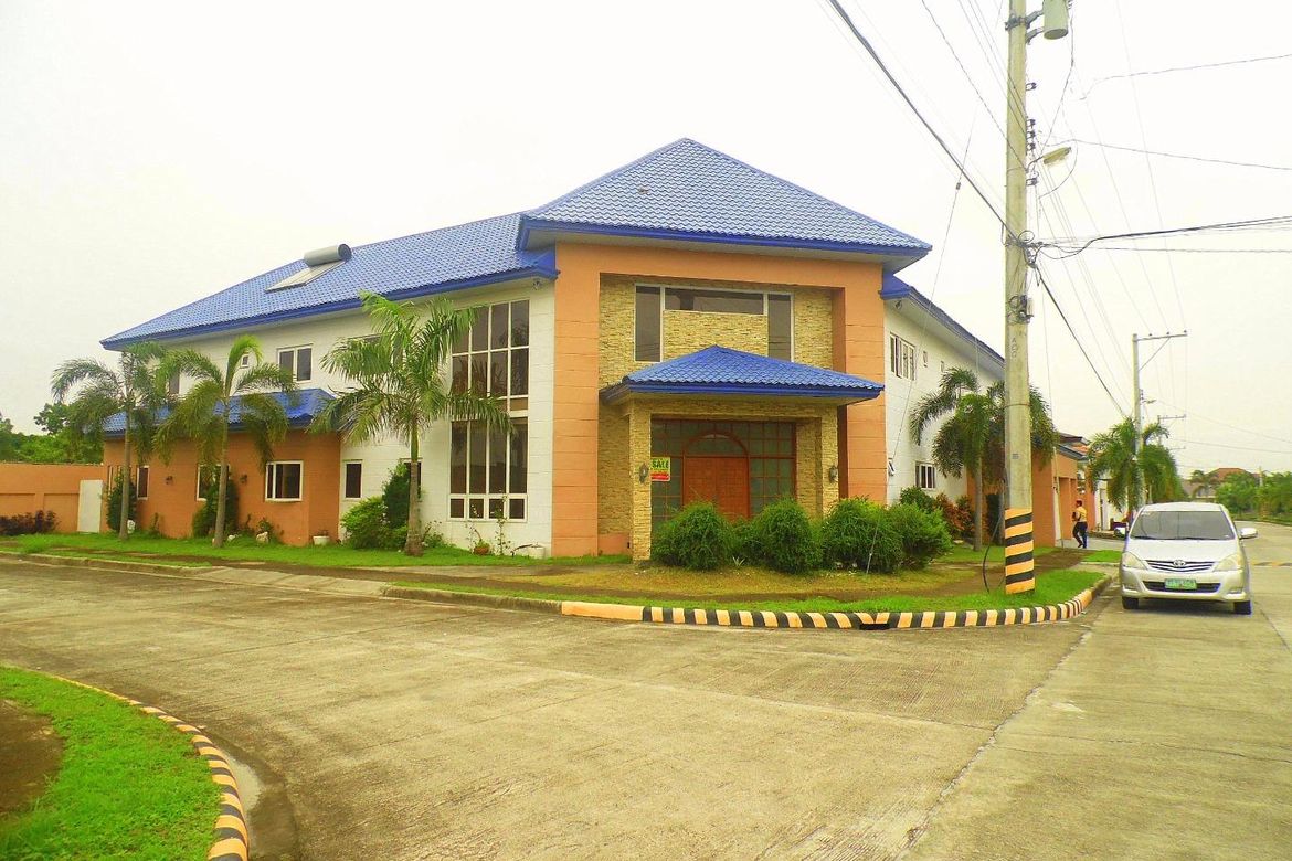 10 Bedroom House for Sale in Amsic, Angeles, Pampanga – photo 5