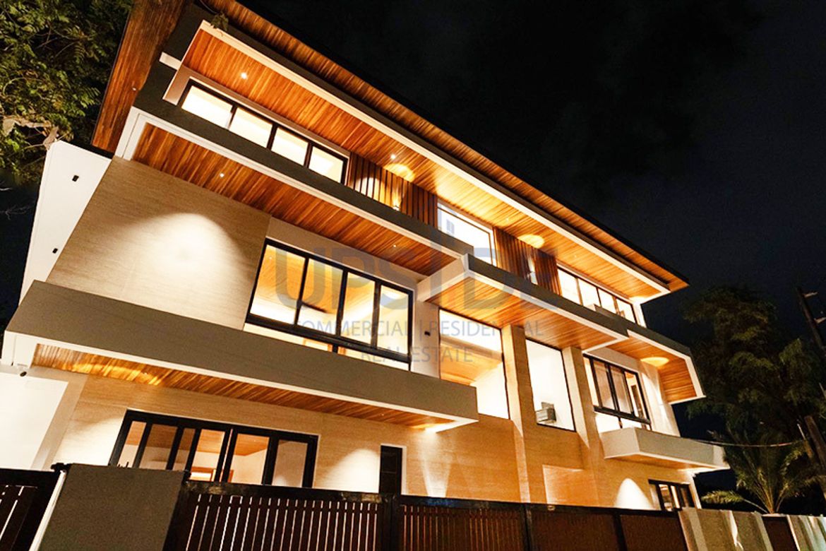 10 Bedroom House for Sale in Ayala Alabang Village, New Alabang Village, Muntinlupa, Metro Manila