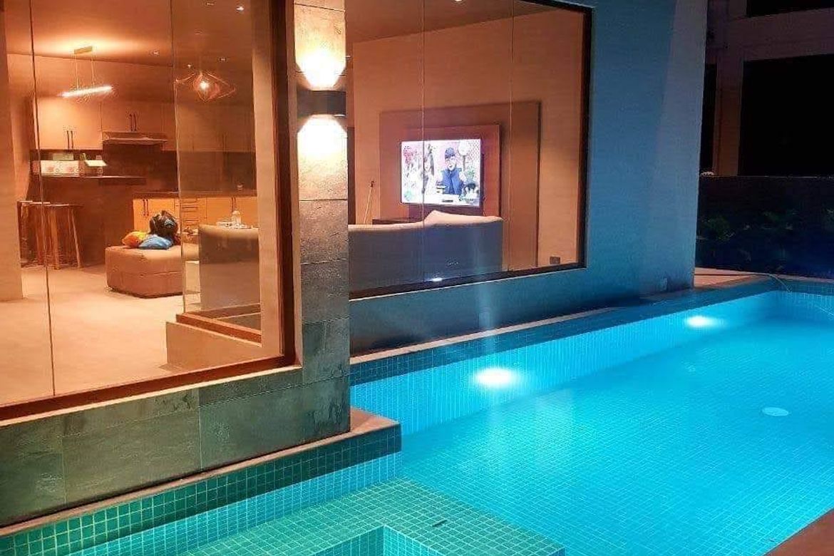 10 Bedroom House for Sale in Balaytigui, Nasugbu, Batangas