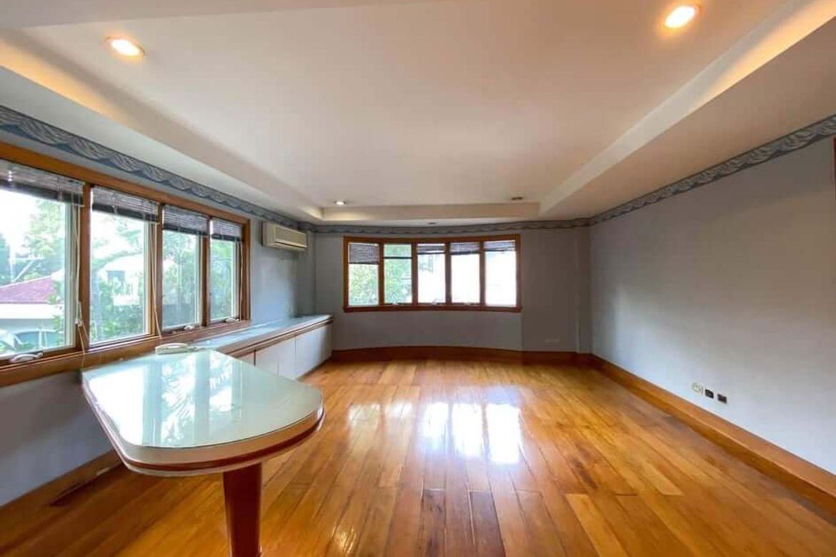 10 Bedroom House for Sale in Pansol, Quezon City, Metro Manila – photo 6