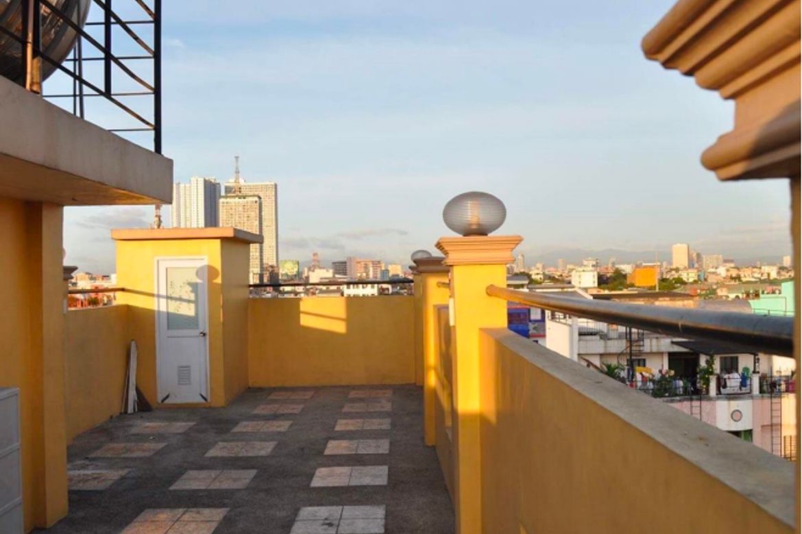 10 Bedroom Shophouse for Sale in Manila, Metro Manila – photo 3