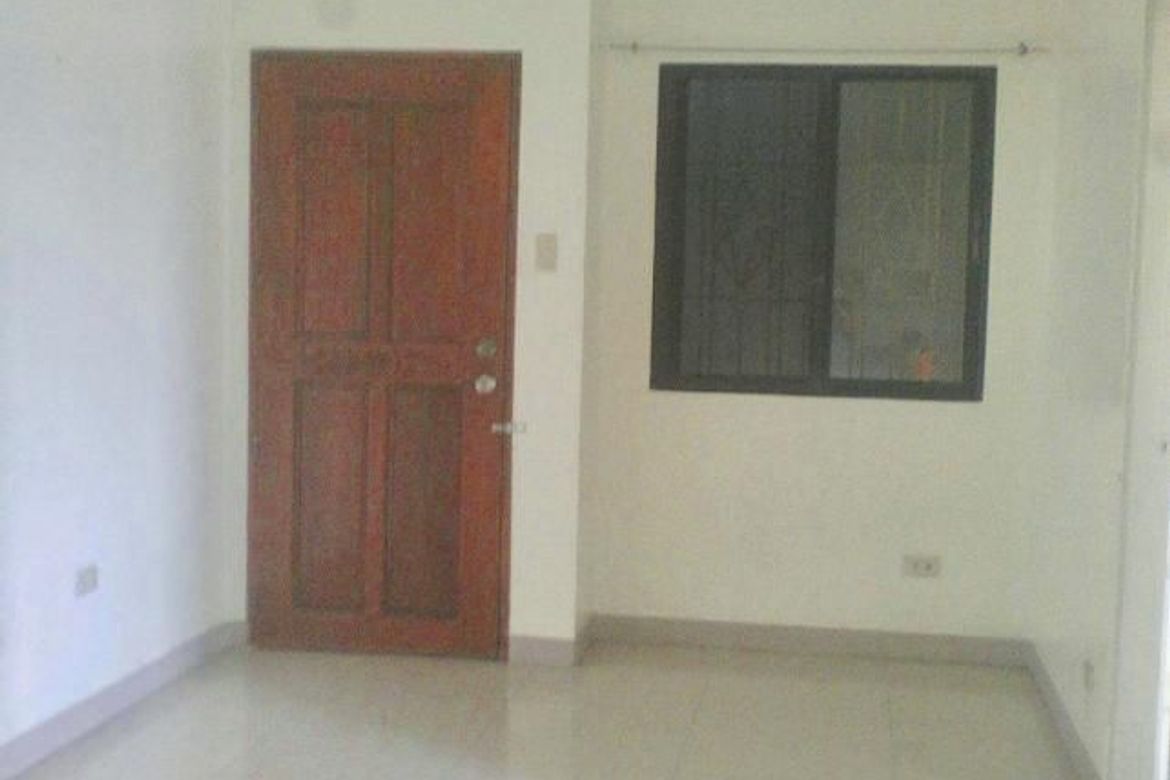 10 Bedroom Shophouse for Sale in Pinagsama, Taguig, Metro Manila – photo 2