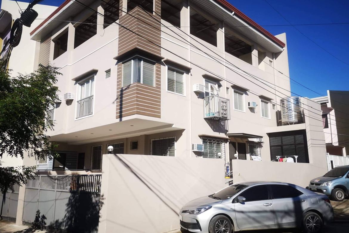 11 Bedroom House for Sale in Apas, Cebu City, Cebu