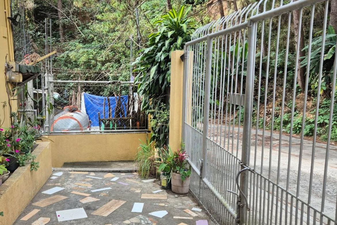 11 Bedroom House for Sale in Bakakeng North, Baguio, Benguet – photo 2