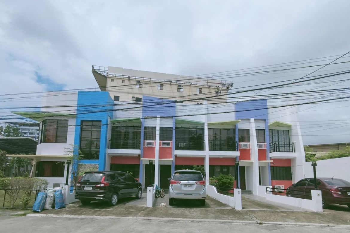 11 Bedroom House for Sale in Banilad, Cebu City, Cebu