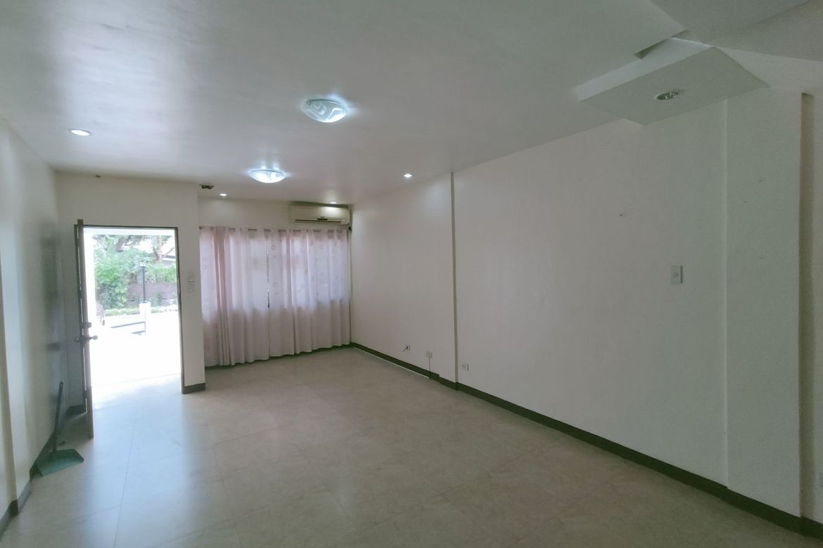 11 Bedroom House for Sale in Banilad, Cebu City, Cebu – photo 3