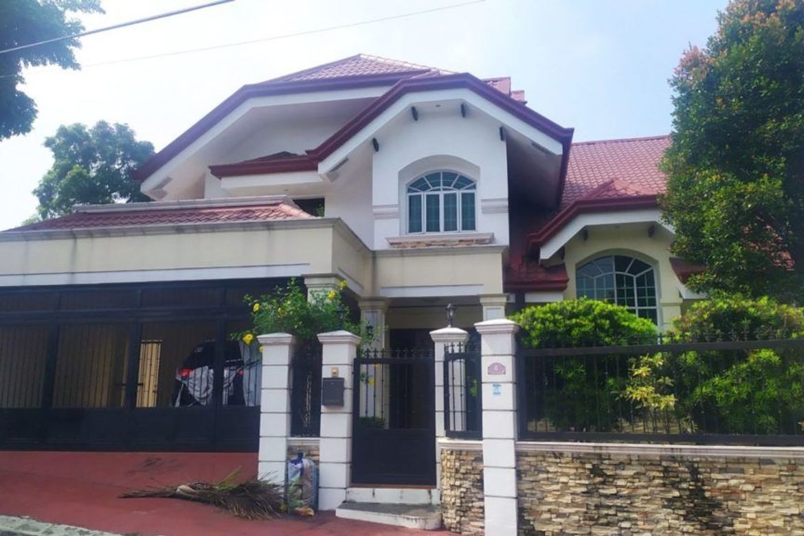 11 Bedroom House for Sale in Concepcion Uno, Marikina, Metro Manila