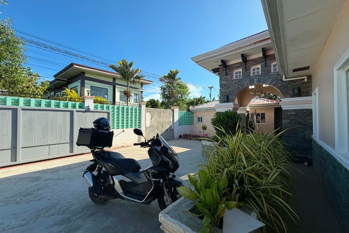 11 Bedroom House for Sale in Danao, Panglao, Bohol – photo 5