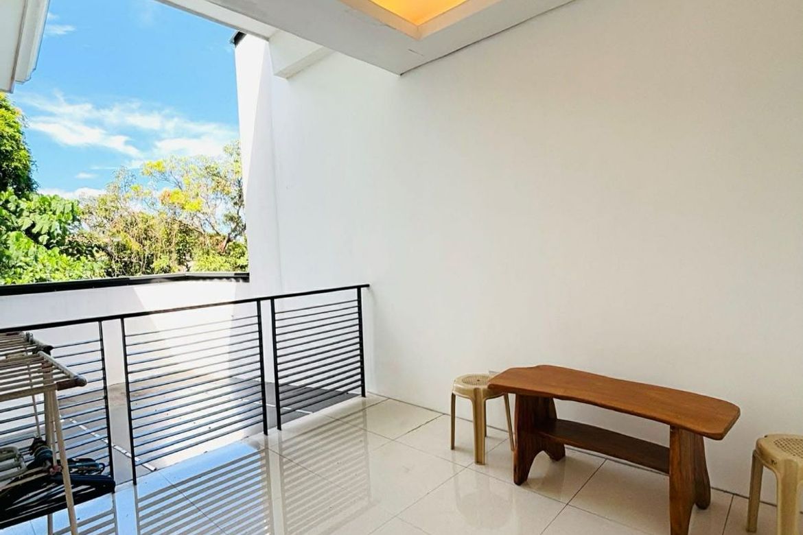 11 Bedroom House for Sale in North Fairview, Quezon City, Metro Manila