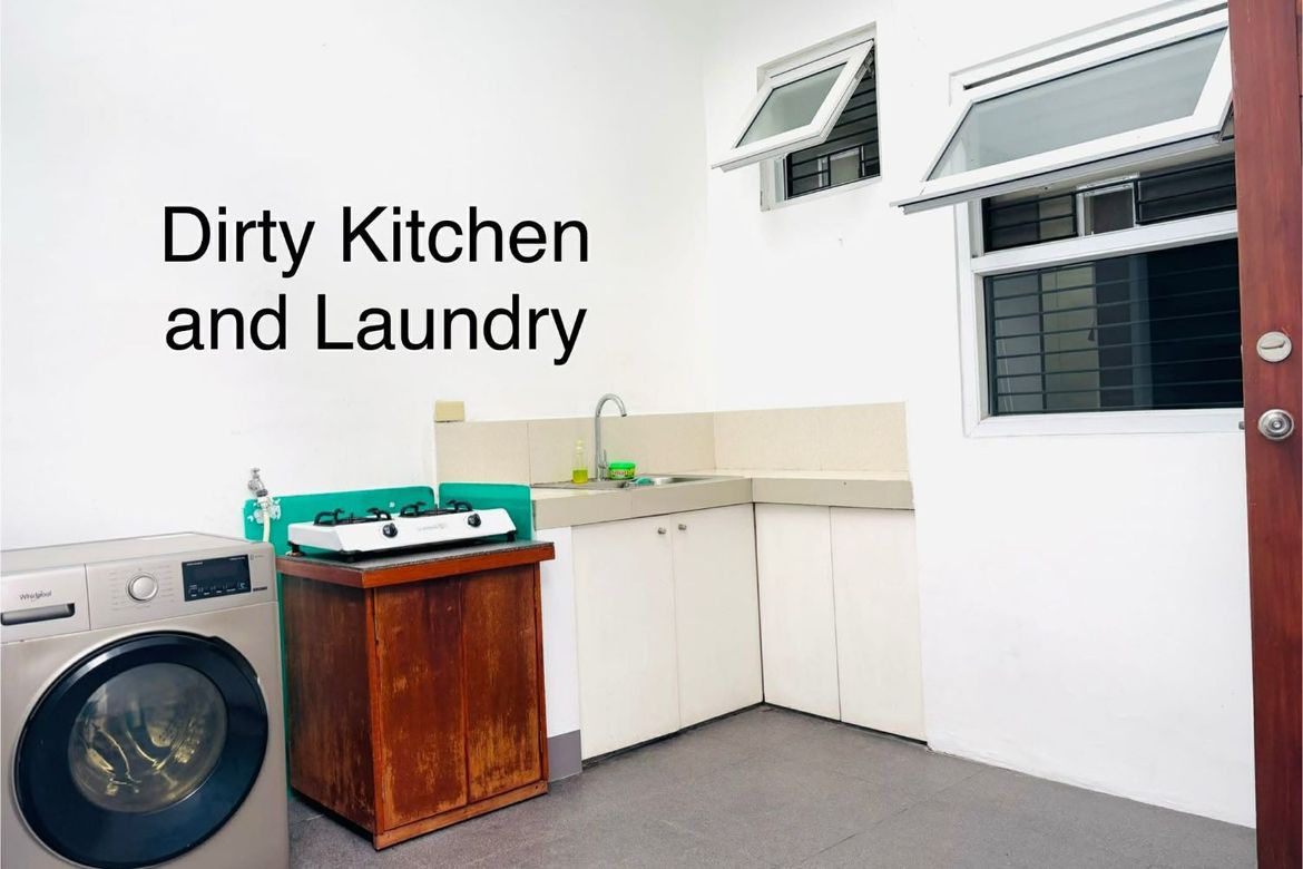 11 Bedroom House for Sale in North Fairview, Quezon City, Metro Manila – photo 3