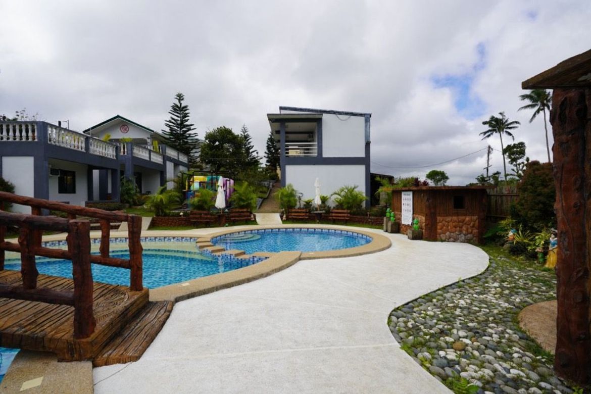 12 Bedroom Commercial for Sale in San Jose, Tagaytay, Cavite