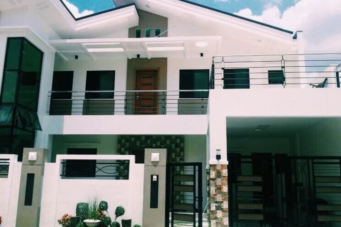 12 Bedroom House for Sale in Angeles, Pampanga