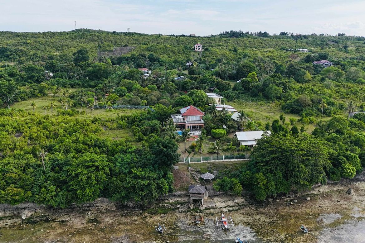 12 Bedroom House for Sale in Sondol, Loon, Bohol – photo 2