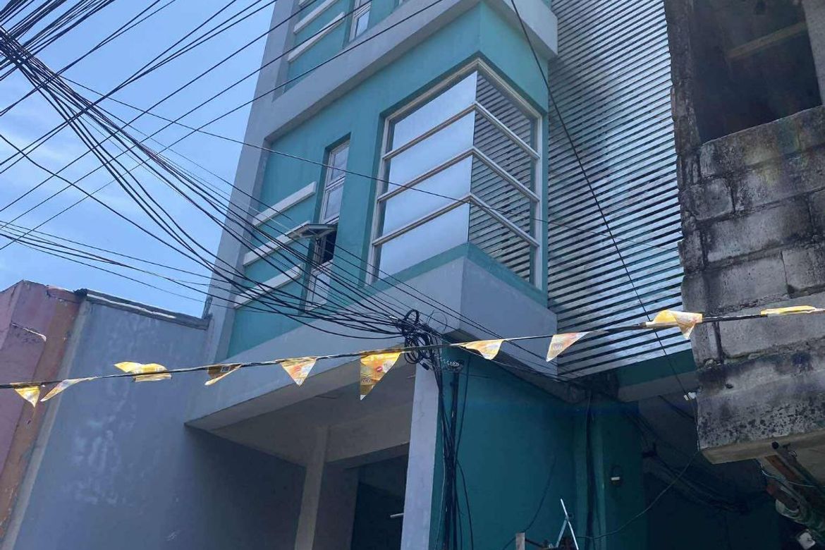 12 Bedroom Shophouse for Sale in Rizal, Makati, Metro Manila – photo 2