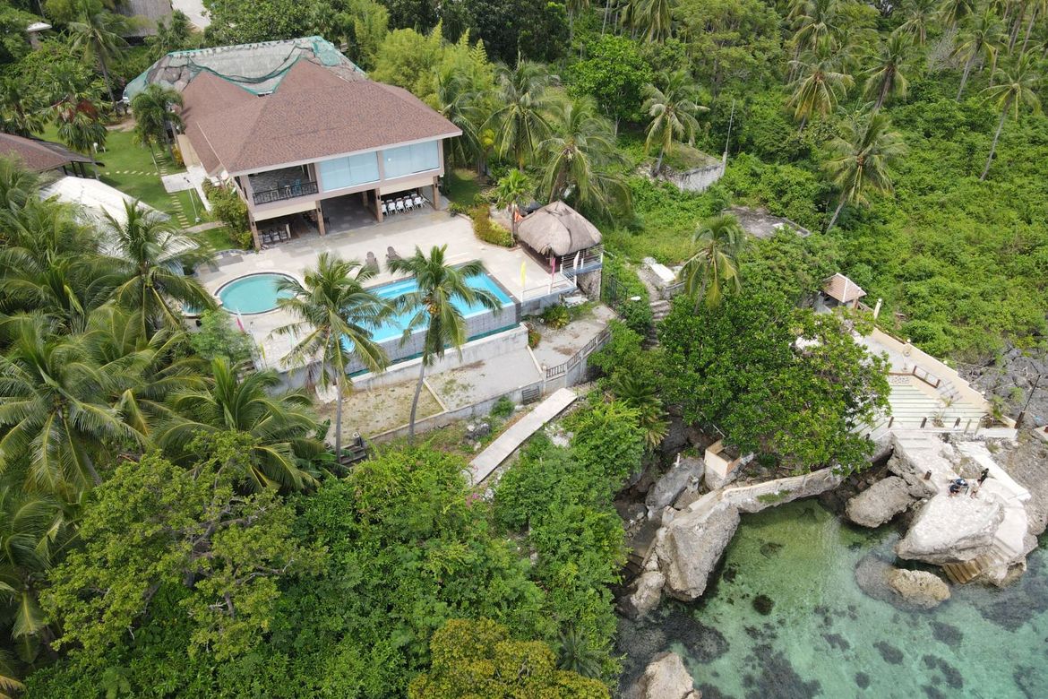 12 Bedroom Villa for Sale in Santiago, San Francisco, Cebu – photo 2