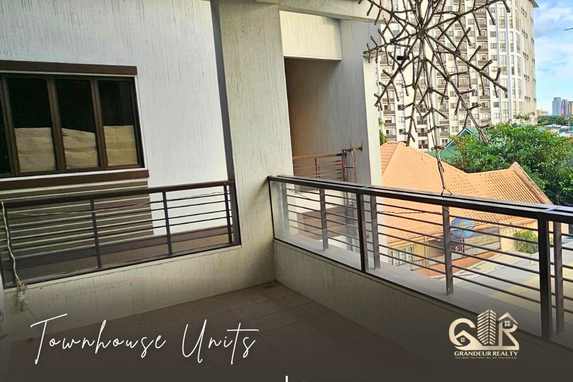 13 Bedroom Townhouse for Sale in Little Baguio, San Juan, Metro Manila