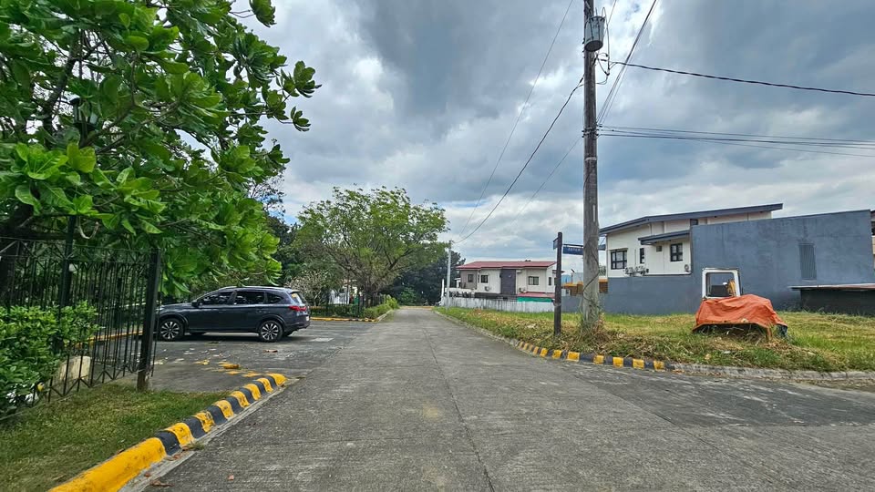 136 sqm Corner Lot for Sale in Spring Country, Quezon City
