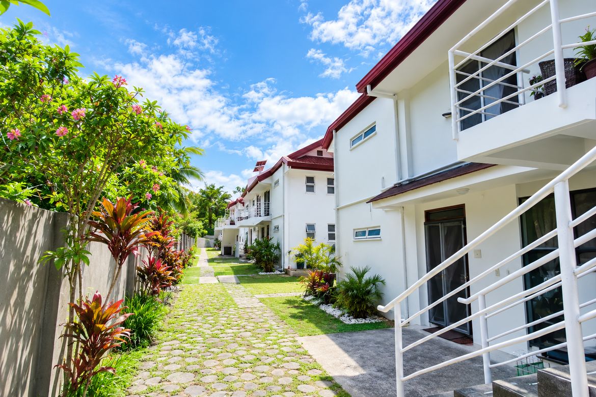 14 Bedroom Serviced Apartment for Sale in South Poblacion, Valencia, Negros Oriental – photo 3