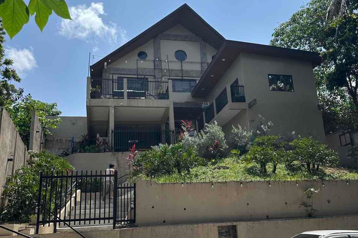 14 Bedroom Villa for Sale in Pansol, Calamba, Laguna – photo 2