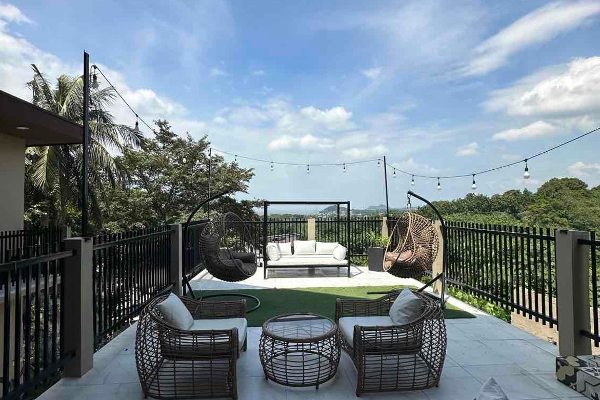 14 Bedroom Villa for Sale in Pansol, Calamba, Laguna – photo 4