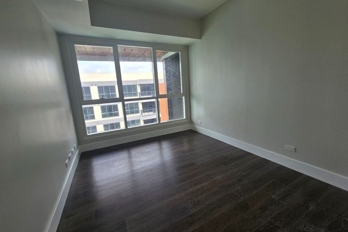 141 Bedroom Condo for Sale in Bagong Lipunan Ng Crame, Quezon City, Metro Manila near LRT-2 Betty Go-Belmonte