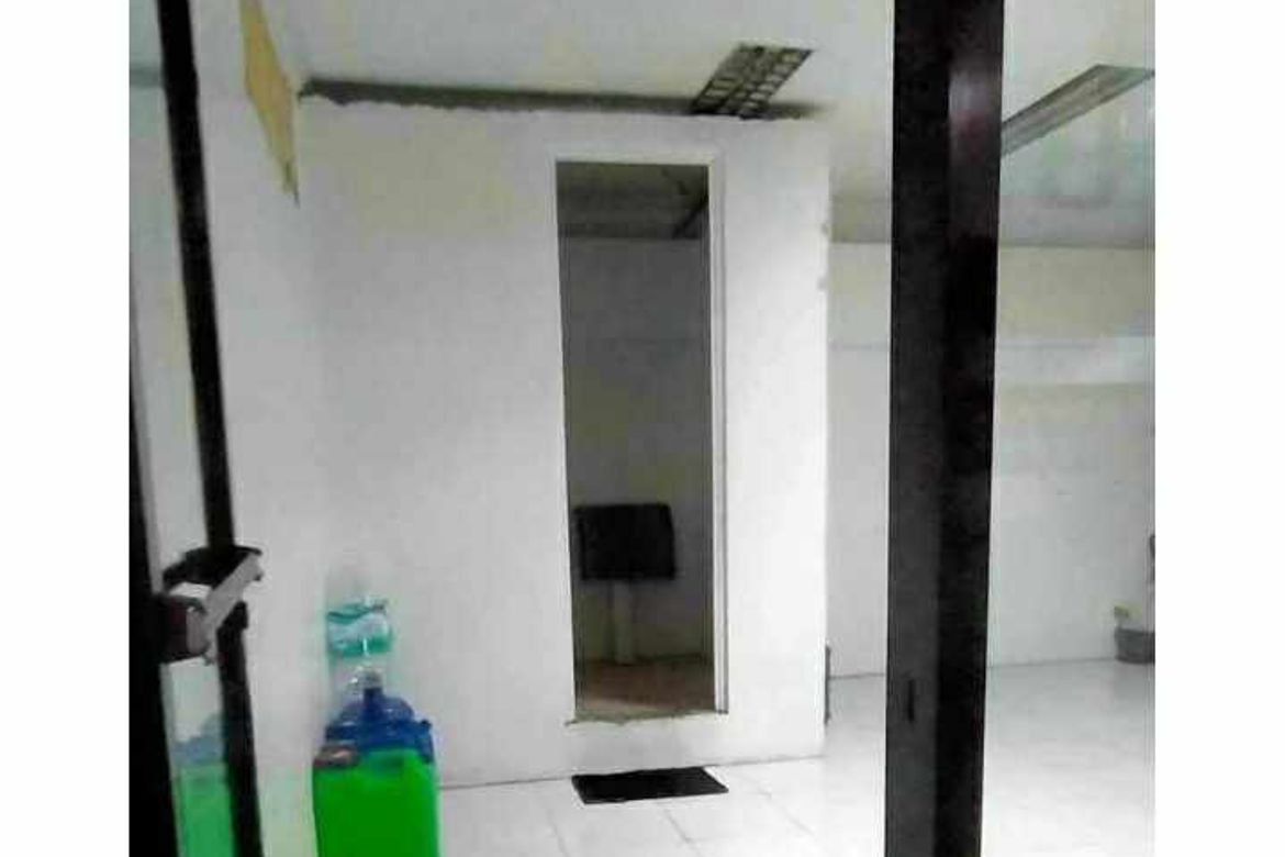 16 Bedroom Commercial for Sale in Pio Del Pilar, Makati, Metro Manila – photo 3