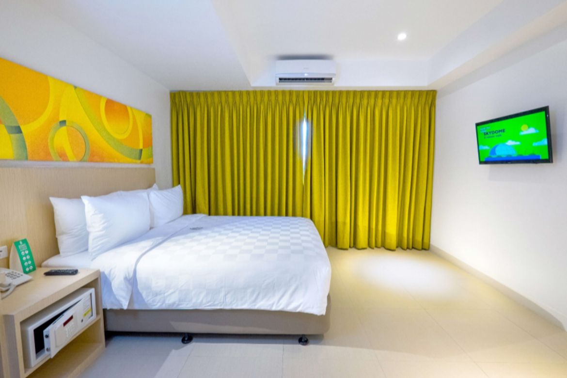167 Bedroom Shophouse for Sale in Veterans Village, Quezon City, Metro Manila near MRT-3 North Avenue – photo 3