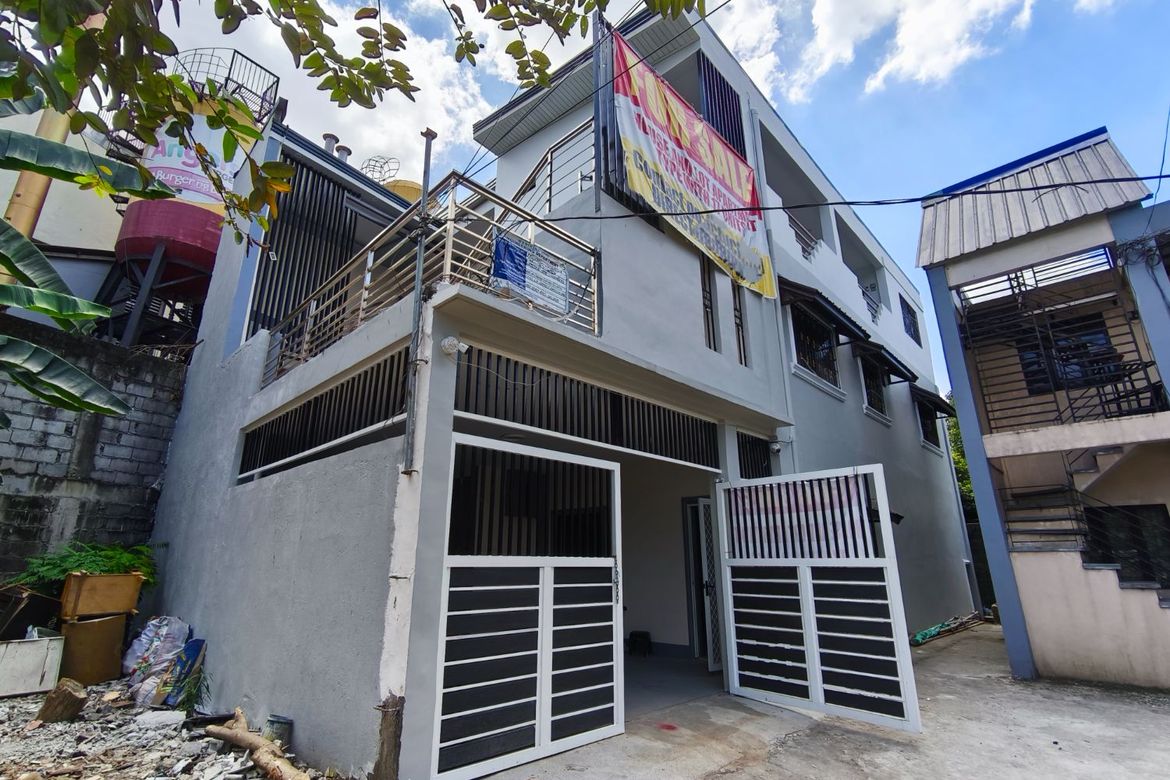 17 Bedroom Apartment for Sale in Parang, Marikina, Metro Manila