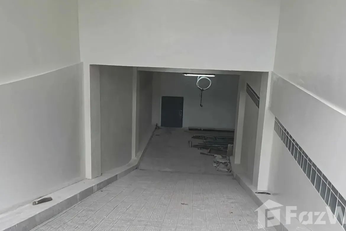 17 Bedroom Commercial for Sale in Bel-Air, Makati City near MRT-3 Buendia – photo 3