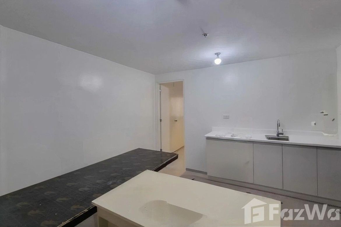 17 Bedroom Commercial for Sale in Bel-Air, Makati City near MRT-3 Buendia – photo 15