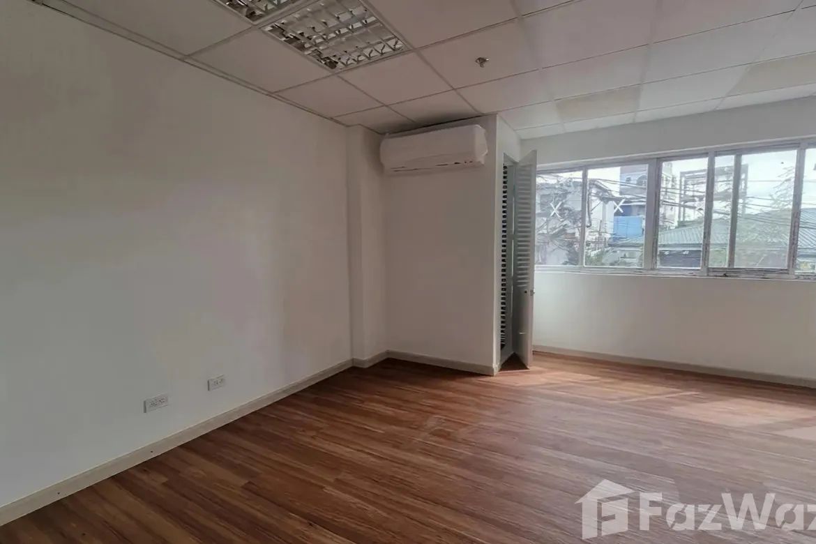 17 Bedroom Commercial for Sale in Bel-Air, Makati City near MRT-3 Buendia – photo 16