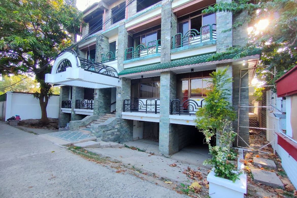18 Bedroom Commercial for Sale in Sevilla, San Fernando, La Union