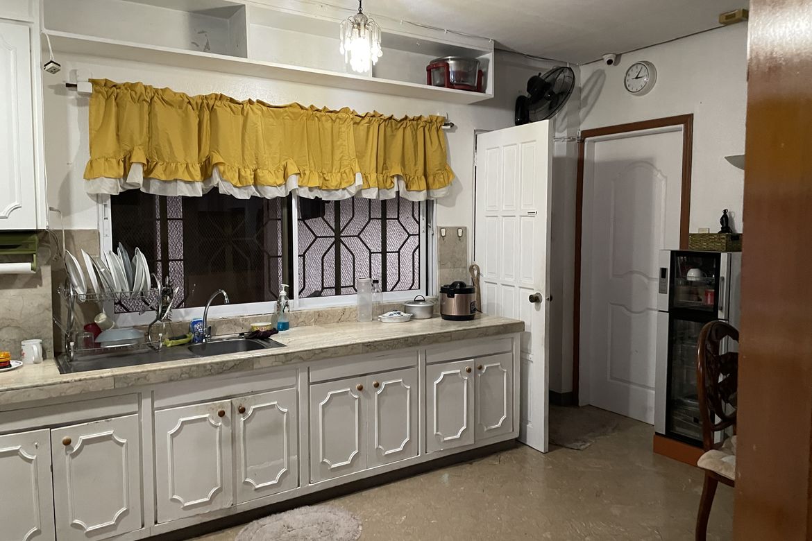 18 Bedroom House for Sale in San Antonio, Pasig, Metro Manila near MRT-3 Shaw Boulevard – photo 3