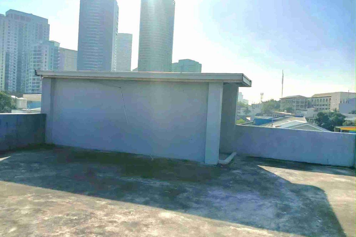 18 Bedroom Shophouse for Sale in Poblacion, Makati, Metro Manila – photo 4