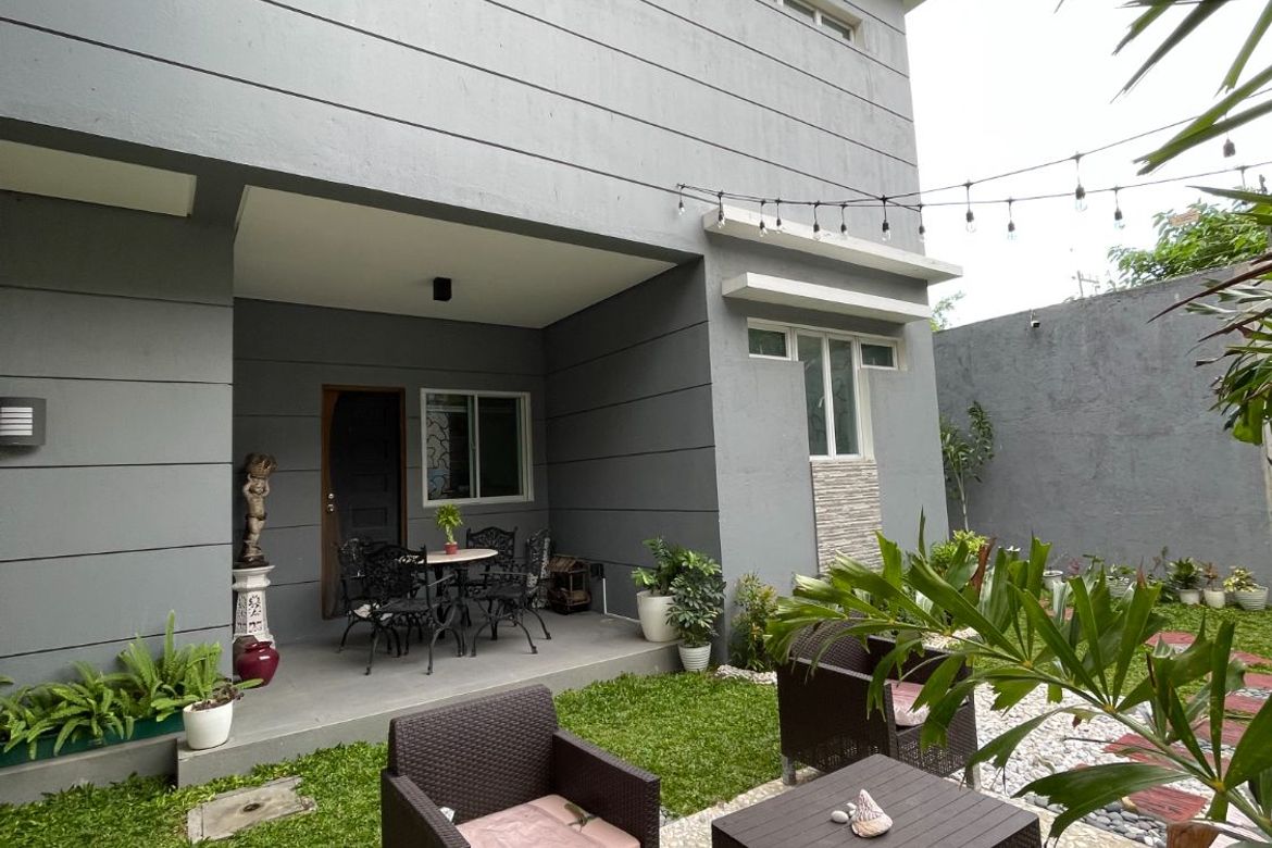 19 Bedroom House for Sale in Little Baguio, San Juan, Metro Manila – photo 2