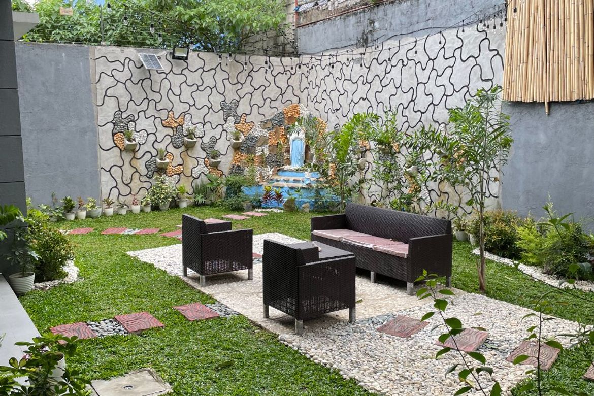 19 Bedroom House for Sale in Little Baguio, San Juan, Metro Manila – photo 5