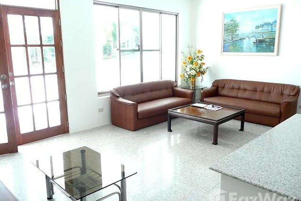 19 Bedroom Villa for Sale in Mangas I, Alfonso, Cavite – photo 3