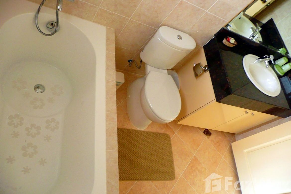 19 Bedroom Villa for Sale in Mangas I, Alfonso, Cavite – photo 5