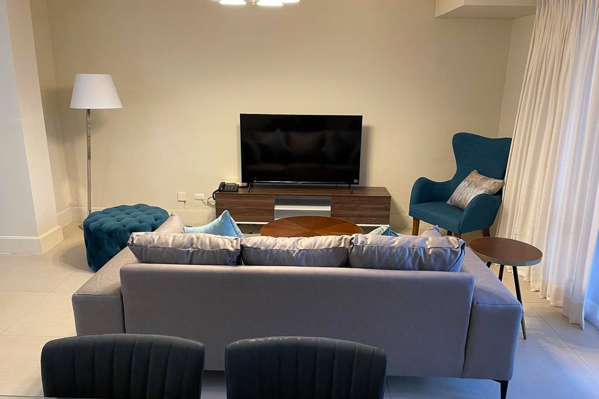 191 Bedroom Condo for Sale in Alabang, Muntinlupa, Metro Manila – photo 2