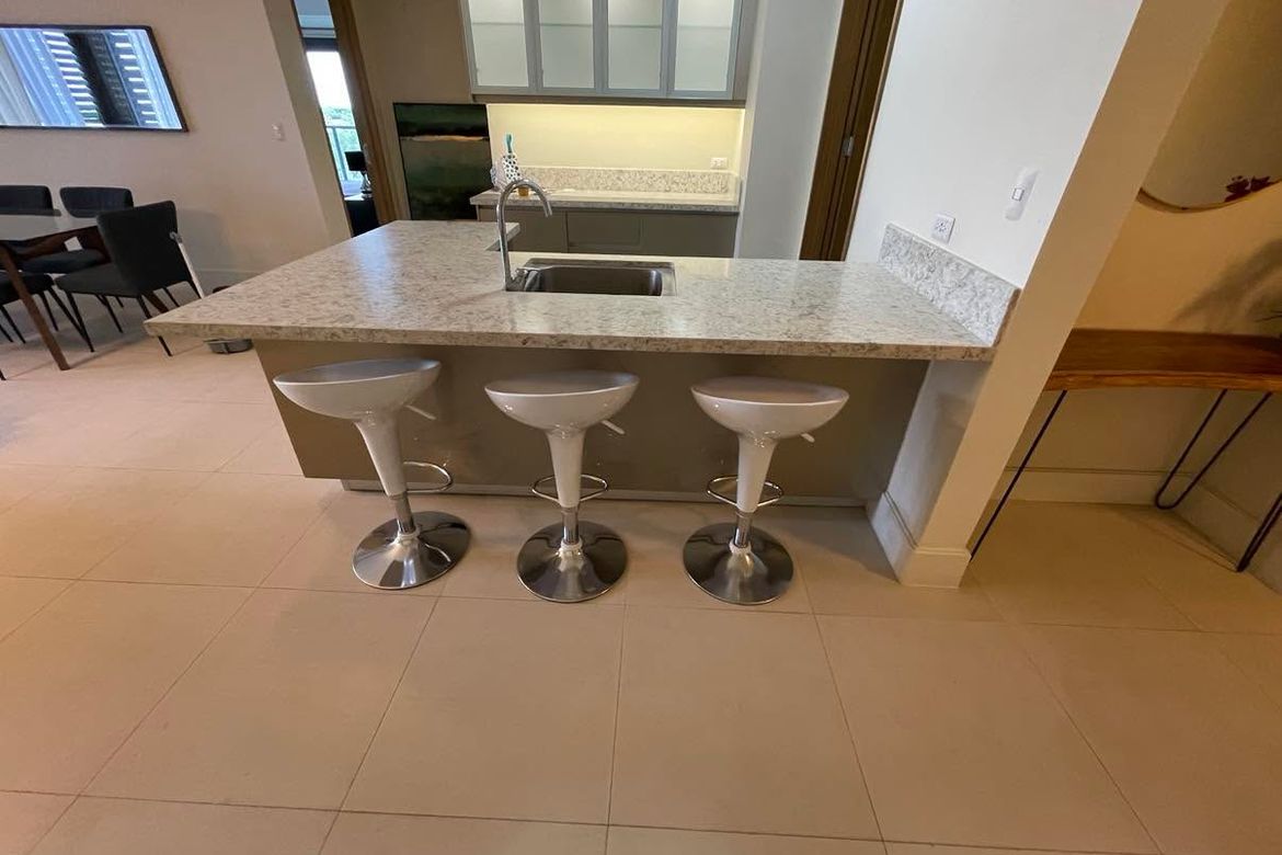 191 Bedroom Condo for Sale in Alabang, Muntinlupa, Metro Manila – photo 8