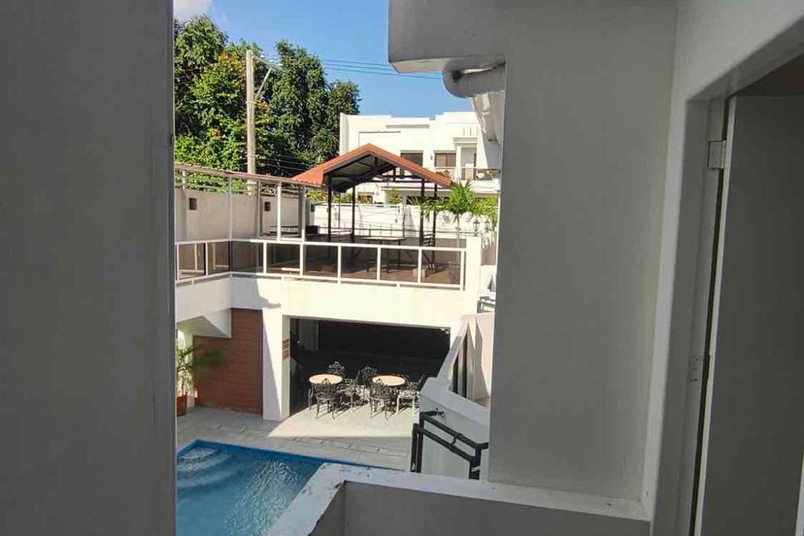 2 Bedroom Apartment for Rent in Amsic, Angeles, Pampanga