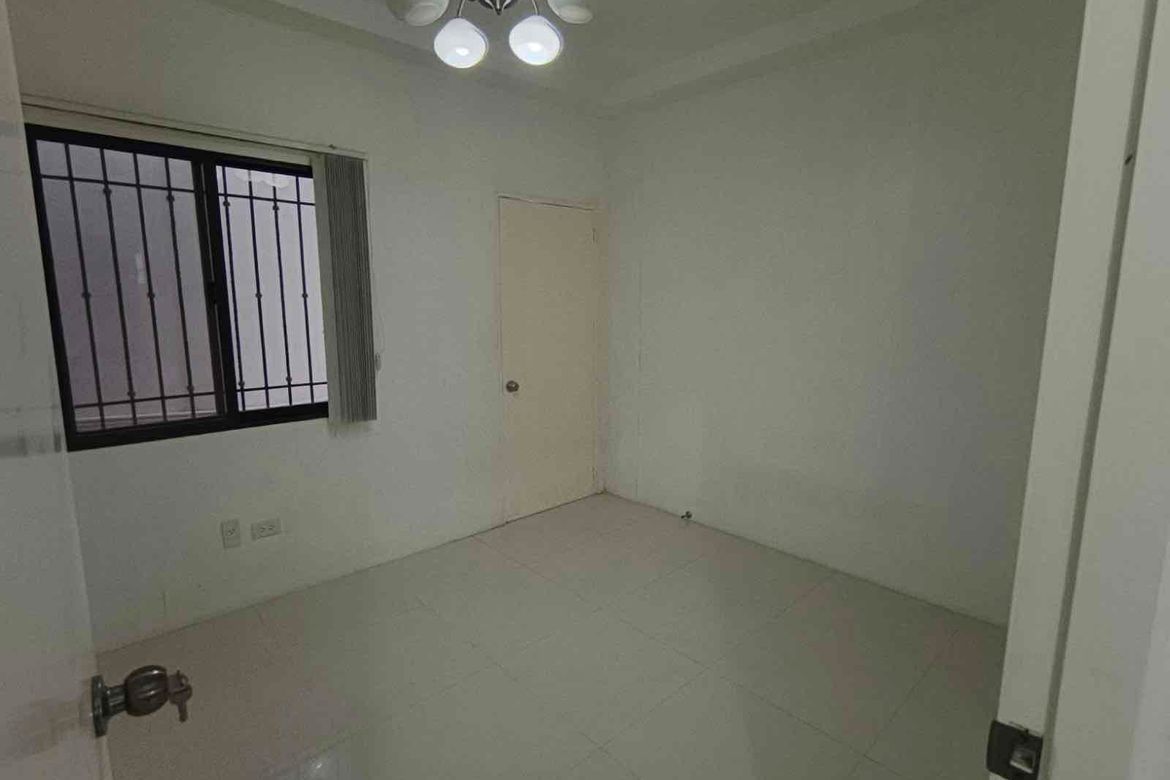 2 Bedroom Apartment for Rent in Amsic, Angeles, Pampanga photo 4