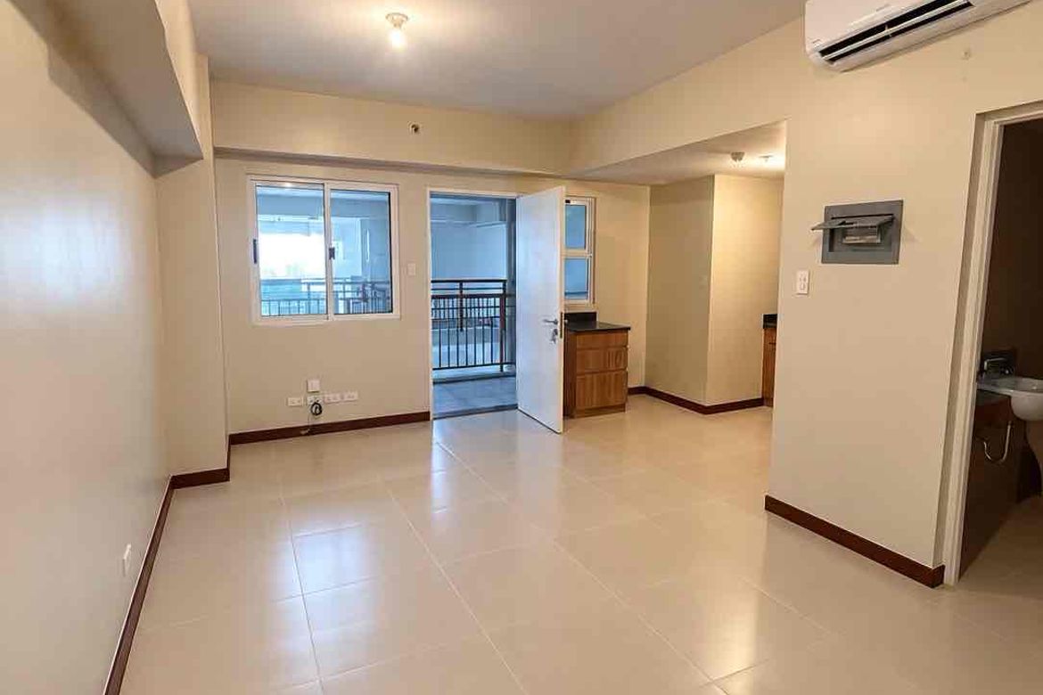 2 Bedroom Apartment for Rent in Cameron Residences, Mariblo, Quezon City, Metro Manila