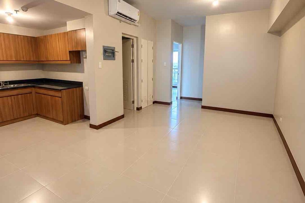 2 Bedroom Apartment for Rent in Cameron Residences, Mariblo, Quezon City, Metro Manila photo 3