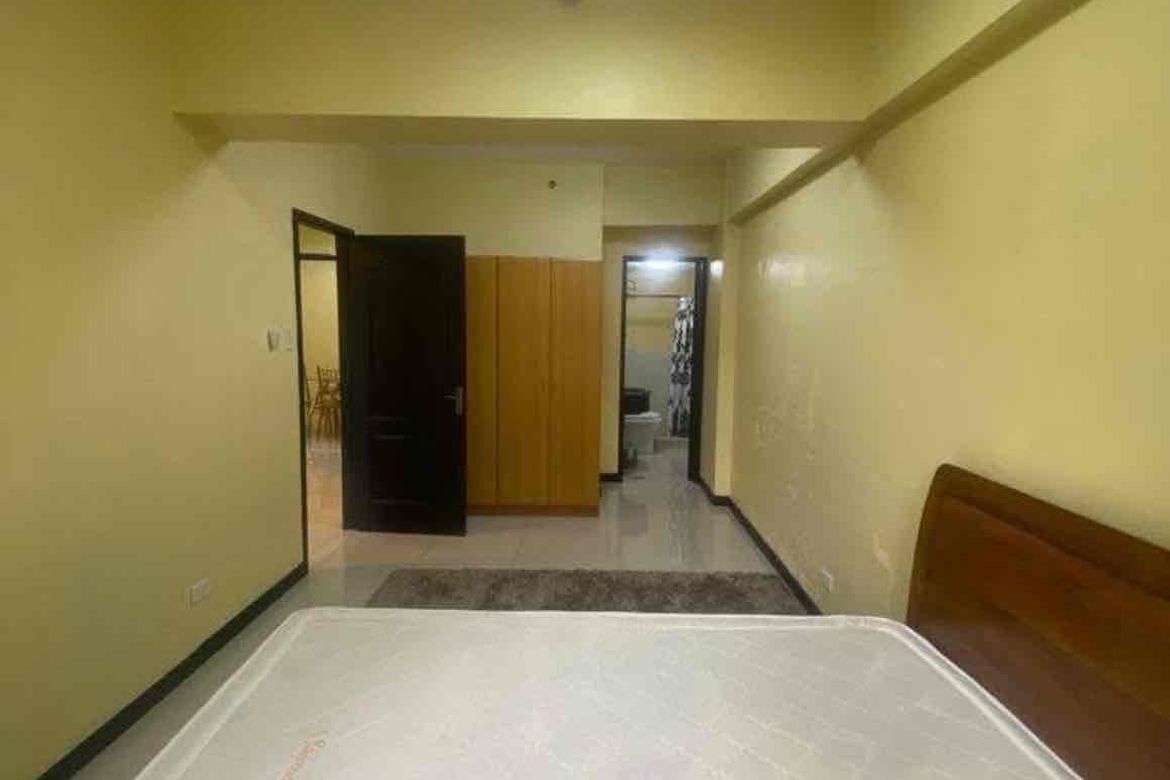 2 Bedroom Apartment for Rent in Forbeswood Heights, BGC, Taguig, Metro Manila photo 3