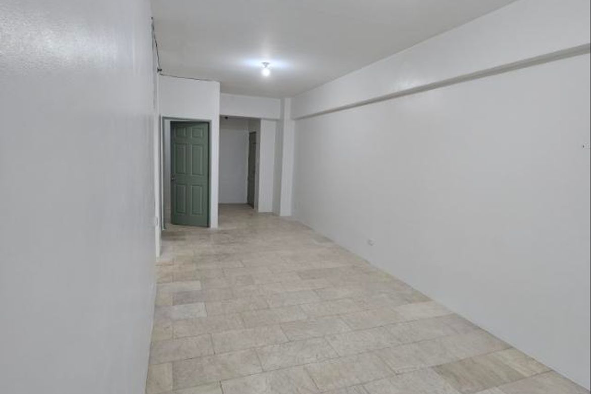 2 Bedroom Apartment for Rent in Loyola Heights, Quezon City, Metro Manila near LRT-2 Katipunan