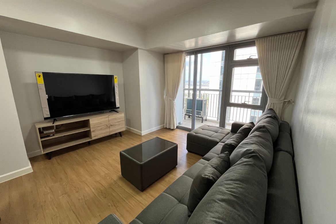 2 Bedroom Apartment for Rent in Park Triangle Residences, BGC, Taguig, Metro Manila