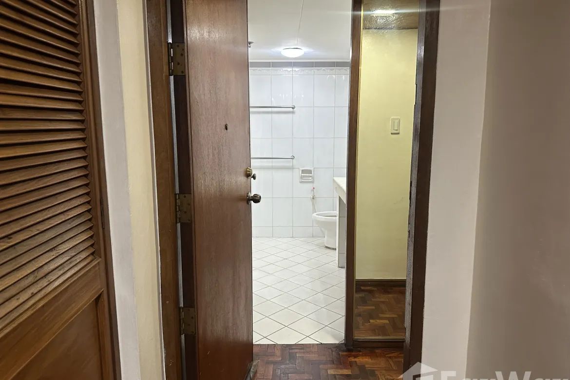 2 Bedroom Apartment for Rent in San Lorenzo, Makati, Metro Manila photo 8